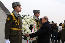 Lübnan Cumhurbaşkanı Ermeni Soykırımı anıtını ziyaret etti