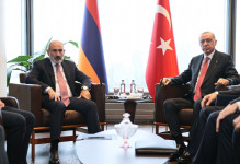 Ermenistan Başbakanı, Türkiye Cumhurbaşkanı ile telefonda görüştü