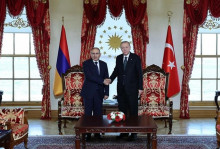 Paşinyan'ın Türkiye ziyaretinin Türk basınında yankısı