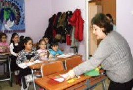  Acilen öğretmen aranıyor: Türkiye'deki Ermeni okullarında öğretmen eksikliği var
