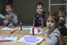 Ստամբուլում ապրող հայ երեխաների կարոտը եկեղեցու նկուղում մի պատառ Հայաստան է ստեղծել
