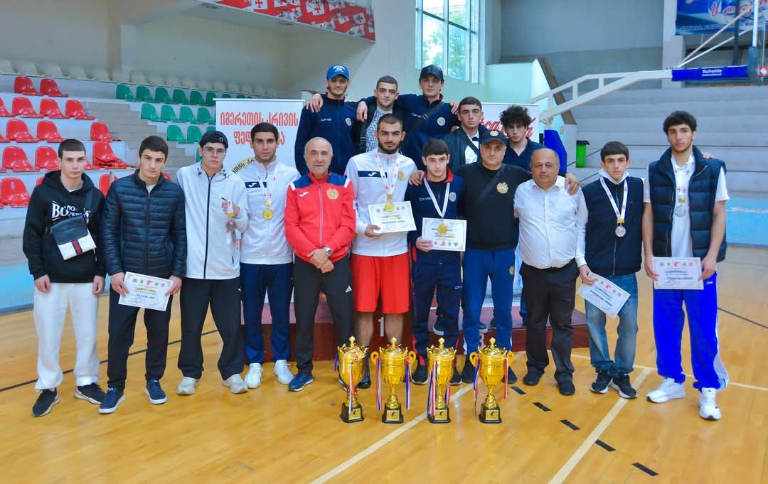 Ermeni boksörler, Gürcistan'da düzenlenen uluslararası turnuvada 10 madalya kazandı