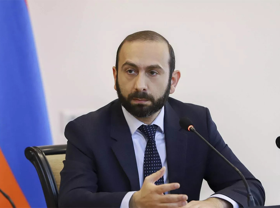 Ermenistan Dışişleri Bakanı, Almanya'nın yeni atanan Dışişleri Bakanın'ı tebrik etti