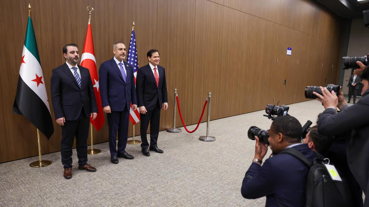 Արտգործնախարարների մակարդակով ԱՄՆ-Թուրքիա-Սիրիա եռակողմ հանդիպում է անցկացվել