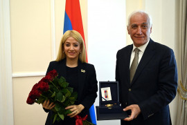 Ermenistan Cumhurbaşkanı, Kıbrıs Temsilciler Meclisi Başkanı'na Dostluk Nişanı takdim etti