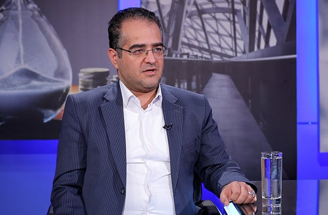 İranlı uzman yetkilileri Azerbaycan'ın sahteciliğine kararlı şekilde yanıt vermeye çağırdı