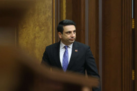 Ermenistan Parlamento Başkanı: “Karabağ Ermenileri bir gün geri dönmeli”