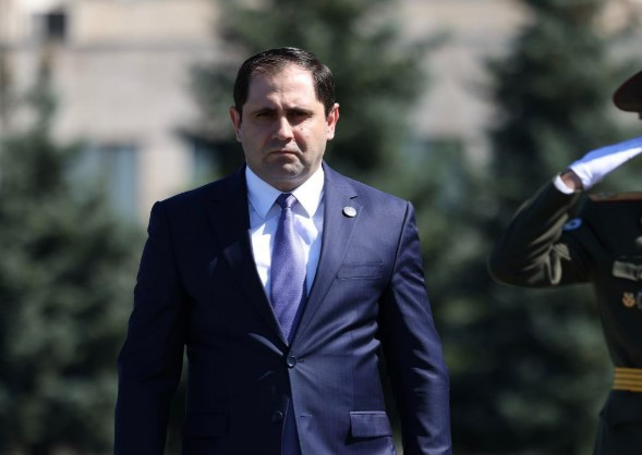 Ermenistan Savunma Bakanı: Azerbaycan, Khoznavar köyüne ateş açtığını reddetti
