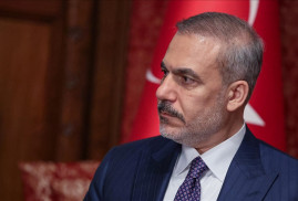 Ֆիդանը հեռախոսազրույց է ունեցել Կատարի վարչապետի հետ