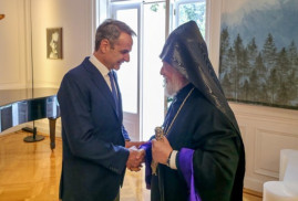 Kilikya Ermeni Katolikosu Aram I, Yunanistan Başbakanı Kiryakos Miçotakis ile bir araya geldi