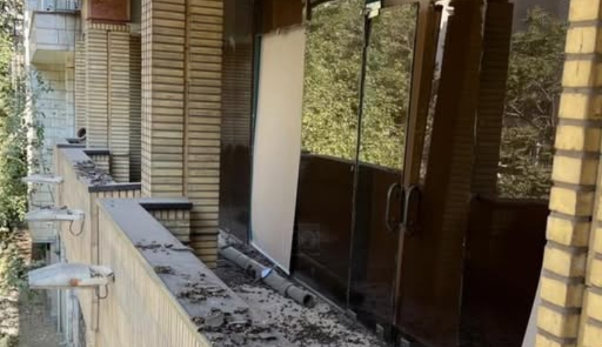 İran’daki füze saldırısı sonucu Ermeni “Alik” gazetesinin camları kırıldı