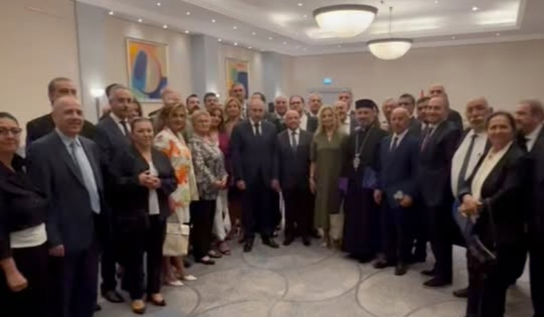 Başbakan Paşinyan, Türkiye'deki Ermeni cemaatinin temsilcileriyle bir araya geldi (Video)