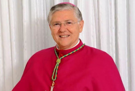 Viterbo Piskoposu Horacio Francesco Piazza Ermenistan’a gelecek
