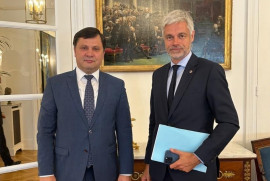 Ermenistan-Fransa gündemine ilişkin konular ele alındı