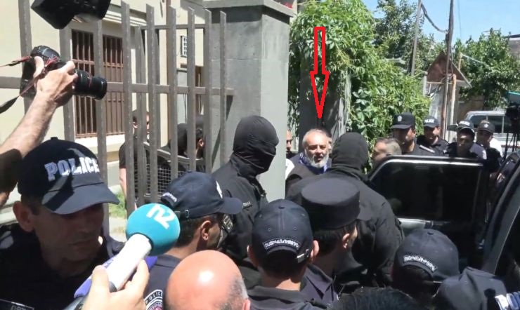 Ermenistan Ulusal Güvenlik Servisi, “Kutsal Mücadele” hareketinin liderini gözaltına aldı