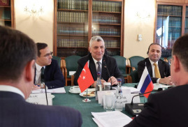 Թուրքիայի առևտրի նախարարը հանդիպել է ՌԴ փոխվարչապետի հետ