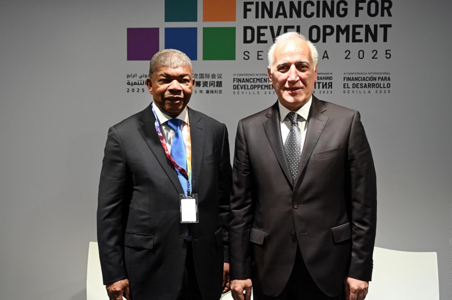 Angola, Ermenistan ile elmas sanayisinde iş birliğini geliştirmeye hazır olduğunu belirtti