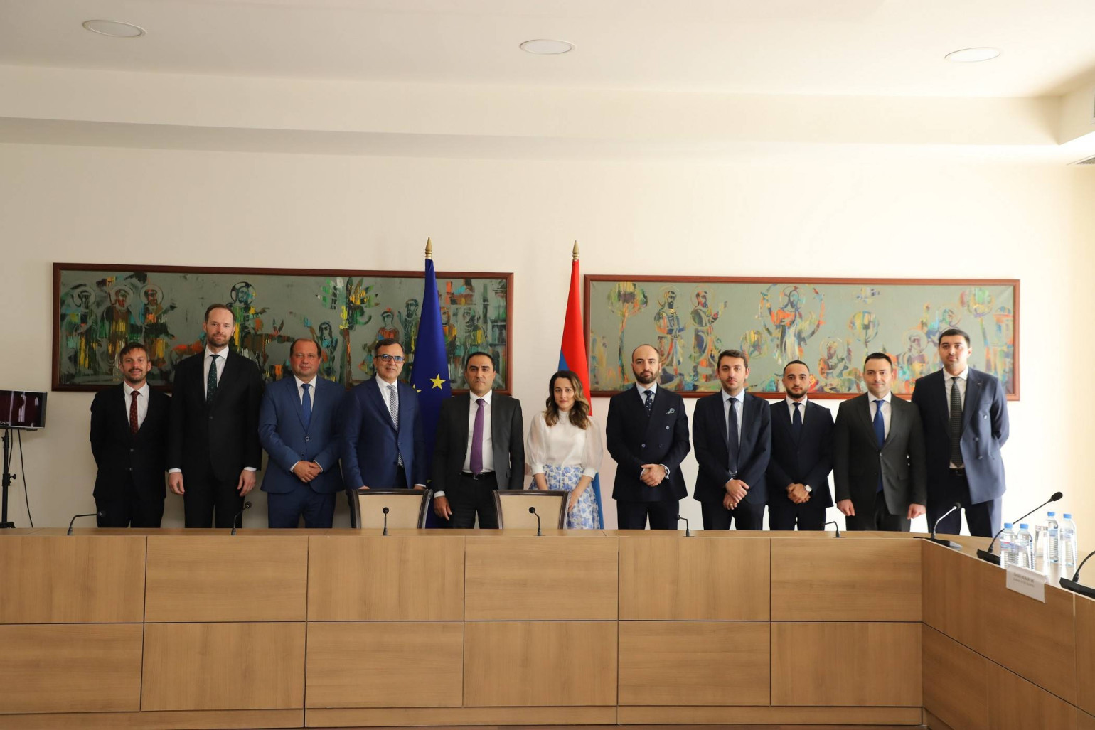Ermenistan ile AB arasında güvenlik ve savunma istişarelerinin ilk toplantısı gerçekleştirildi