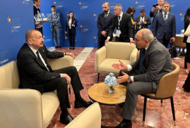 Paşinyan ve Aliyev BAE'de bir araya gelecek