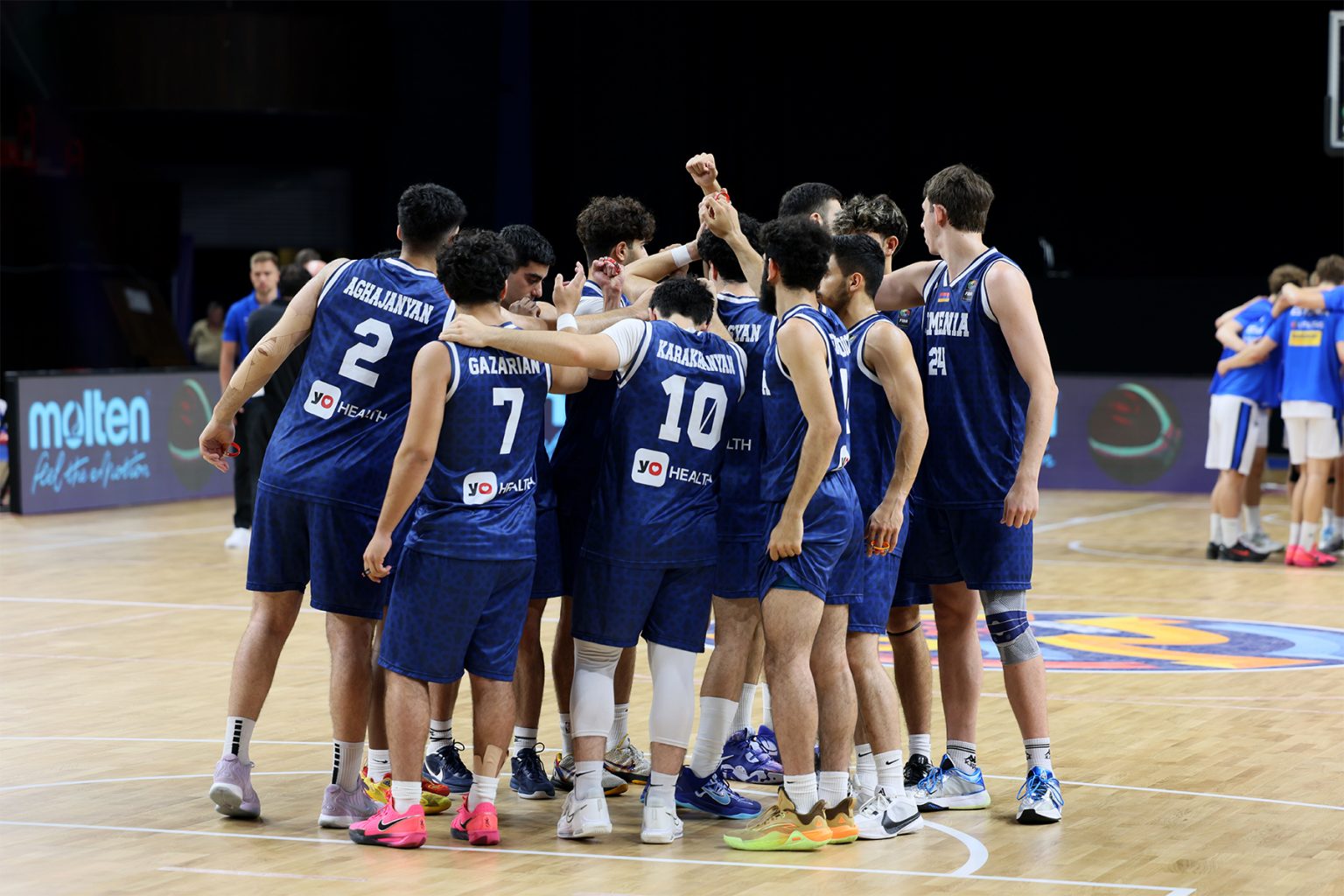 Ermeni basketbolcular, Avrupa U20 Şampiyonası'nda ilk galibiyetini aldı (Foto)