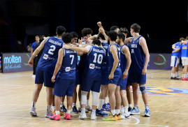 Ermeni basketbolcular, Avrupa U20 Şampiyonası'nda ilk galibiyetini aldı (Foto)