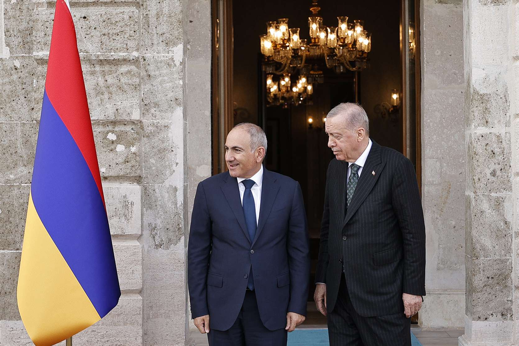 Paşinyan'dan Türkiye açıklaması