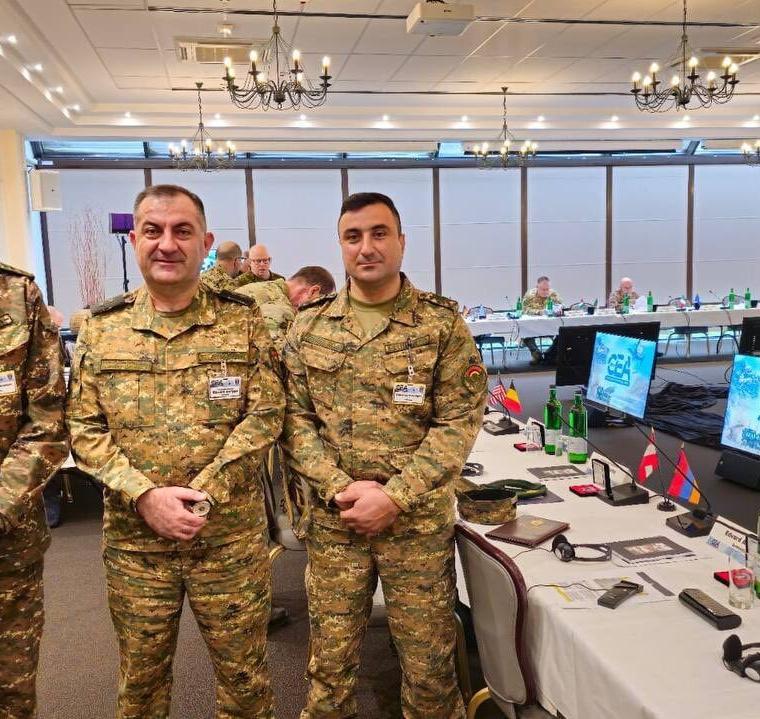 Ermenistan Genelkurmay Başkanı, Fransa Kara Kuvvetleri Komutanı ile bir araya geldi