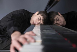 Ermeni piyanist, Santa Cecilia Uluslararası Yarışması'nın ödül sahibi oldu