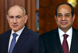 Paşinyan Sisi’ye: Ermenistan, Orta Doğu ve Afrika’da barışın tesisi amacıyla Mısır’ın arabuluculuk çabalarını destekliyor