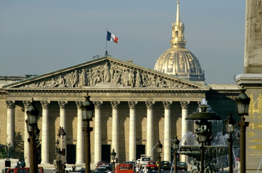 Paris ve AB, Ermenistan ile Barış Anlaşması için Bakü üzerinde baskı kurmalı
