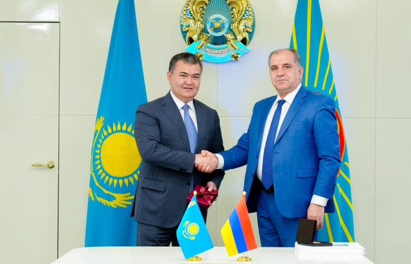Yerevan ile Astana arasındaki ekonomik ve kültürel iş birliği konuları görüşüldü