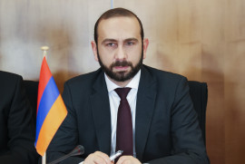 Ermenistan Dışişleri Bakanı Rus, İranlı ve Fransız mevkidaşları ile telefonda görüştü