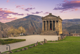 “Turismo Italia News” Ermenistan'daki Garni Tapınağı hakkında makale yayımladı
