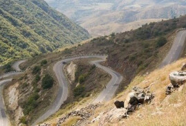 Ermenistan’ın yolları ülkenin yetkisi altında olacak