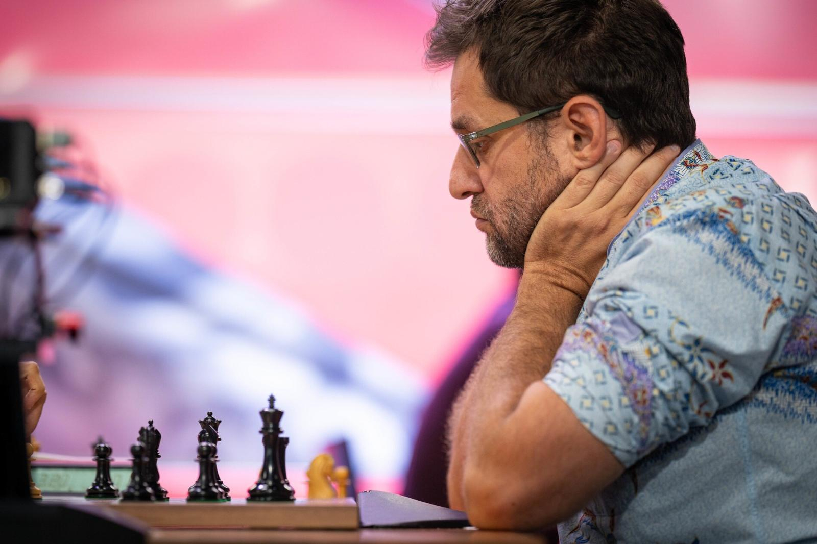 Ermeni satranç büyükustası, “Sinquefield Kupası” 2025 klasik satranç turnuvasına zaferle başladı