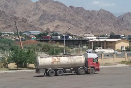 Ermenistan-İran sınırından günlük yaklaşık 2.000 yolcu ve 400-450 TIR geçiş yapıyor