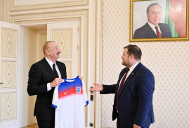 Aliyev: Azerbaycan, Ermenistan ile barış gündemini ve çözüm çabalarını sürdürecek