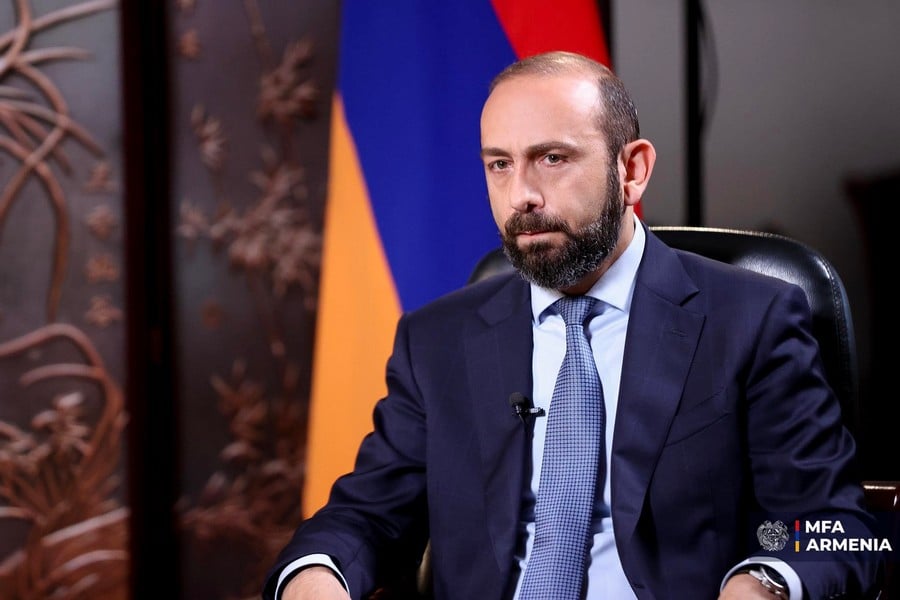 Ermenistan Dışişleri Bakanı: "Azerbaycan ile Ermenistan arasında artık barış"