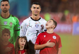 Cristiano Ronaldo'dan Ermenistan paylaşımı: Yeni bir arkadaş edindim (Video)