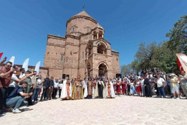 Van’daki Ermeni Akdamar Kilisesi’nde bu yıl 13’üncüsü yapılan ayin sona erdi (Foto)