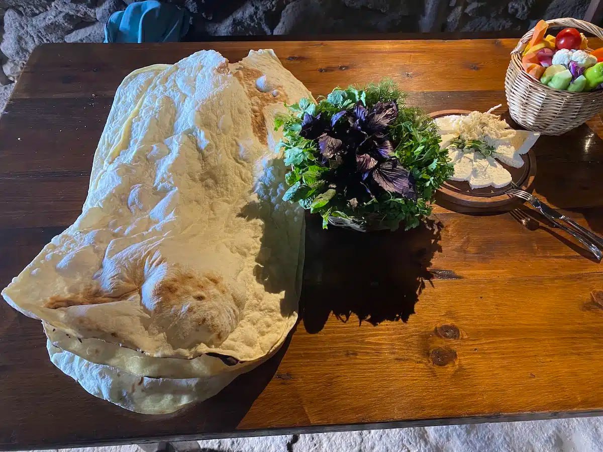 İtalyan dergisi, Ermeni lavaşı hakkında makale yayınladı (Foto)
