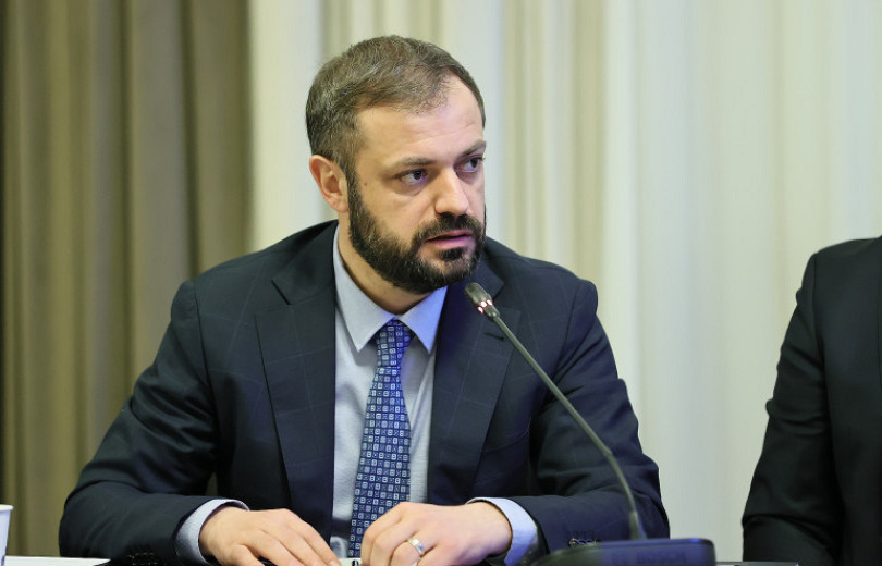 Ermenistan Ekonomi Bakanı: Ulaşım bağlantılarının açılması Ermenistan’ın “ekonomik akciğerlerini” açacak