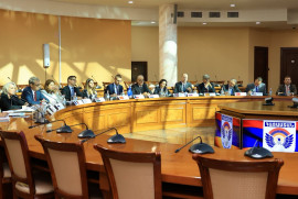 Yerevan’da Ermenistan-NATO ortaklık süreci ve kalkınma perspektifleri ele alındı