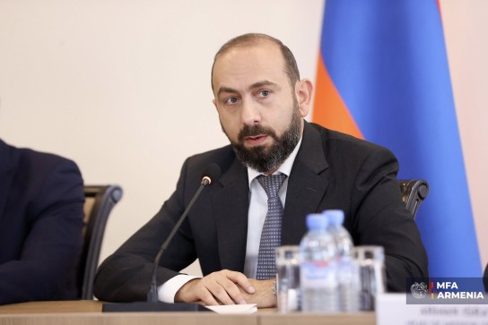 Mirzoyan NATO Büyükelçilerine Güney Kafkasya'da istikrar konusunda Ermenistan'ın vizyonunu sundu