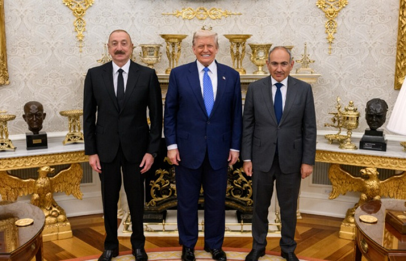 Trump, Paşinyan ve Aliyev ile fotoğraf paylaştı: “Benim için ebedi bir dostluk olacak”