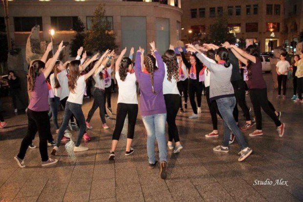 Beyrut’ta Ermeni 100 öğrenci’den Flashmob eylemi
