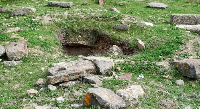 Թուրքիայում պղծվում ու թալանվում է հերթական հայկական գերեզմանատունը