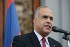 Cumhurbaşkanı adayı Raffi Hovhannisyan’ın reytingi 2.5 kere arttı