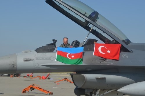 Bakü ve Nahçıvan’da Azerbaycan-Türkiye ortak askeri tatbikatı başladı