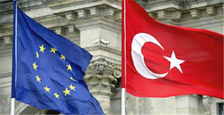 Թուրքիայի ԵՄ նախարար. «Եթե ԵՄ-ն չհանի վիզային ռեժիմը, մենք կչեղարկենք Ռեադմիսիայի համաձայնագիրը»